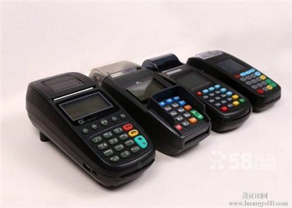 pos機閃付怎么揮卡？